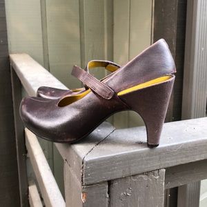 Tsubo Acrea Mary Jane heels